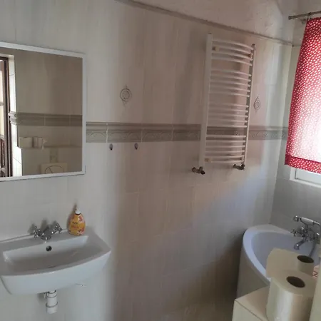 Zimer Mit Bad In Swineminde & * Heringsdorf